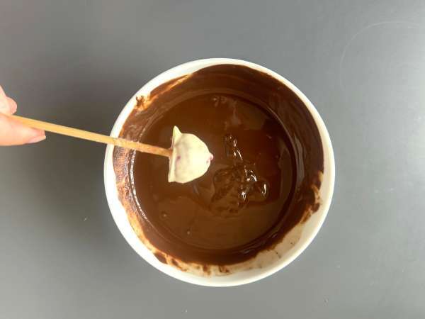 Kako pripravite domači Franui? Te super modne čokoladne maline! - Priprava korak 5