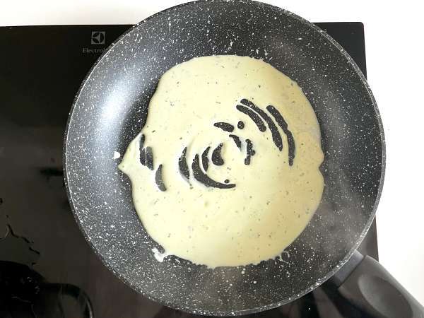 Testenine s kremo rikote in baziliko - Priprava korak 5