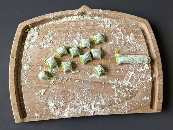 Grahovi njoki z gobovo omako - Priprava korak 4