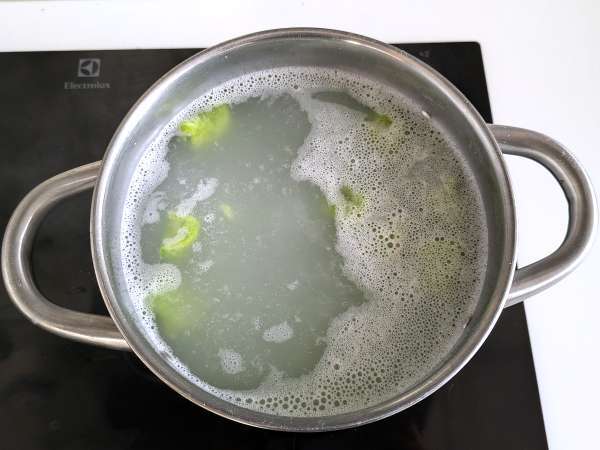 Grahovi njoki z gobovo omako - Priprava korak 7