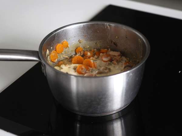 Okusna enolončnica iz lososa - Priprava korak 8