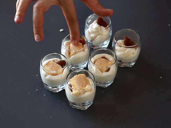 Kozarci v slogu Mont Blanc s kostanjevo kremo - Priprava korak 10