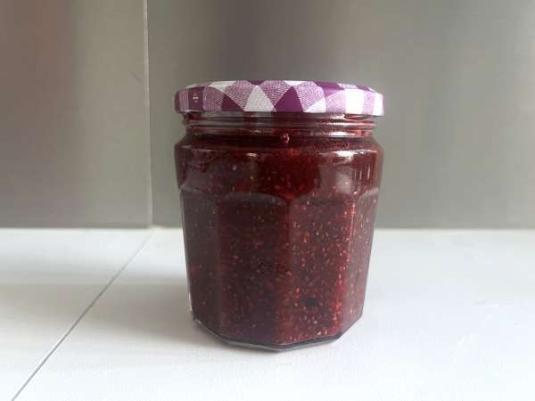 Zdrava marmelada z jagodami in semeni chia - Priprava korak 3