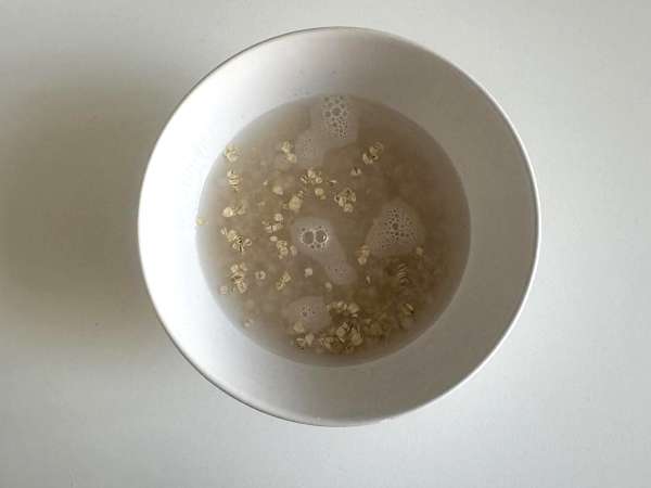 Ovseni kosmiči čez noč rdeče sadje in čokolada, zdrav in nasiten zajtrk! - Priprava korak 1