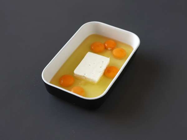 Mehak in super beljakovinski zavitek z jajcem in feto - Priprava korak 2