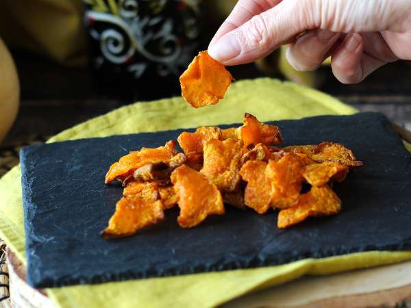 Bučni čips v zračnem cvrtniku: lahek in okusen - Priprava korak 6