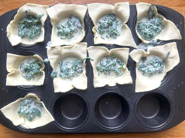 Mini pecivo s špinačo in kozjim sirom - Priprava korak 8