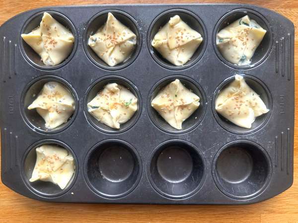 Mini pecivo s špinačo in kozjim sirom - Priprava korak 9