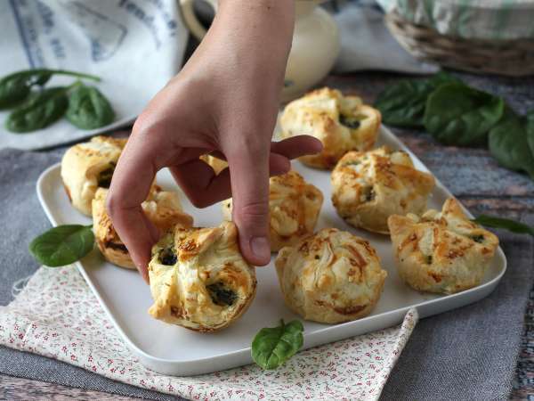 Mini pecivo s špinačo in kozjim sirom - Priprava korak 10