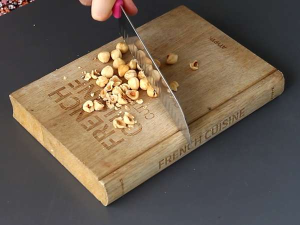 Vaflji s sadjem, čokolado in stepeno smetano - Priprava korak 1