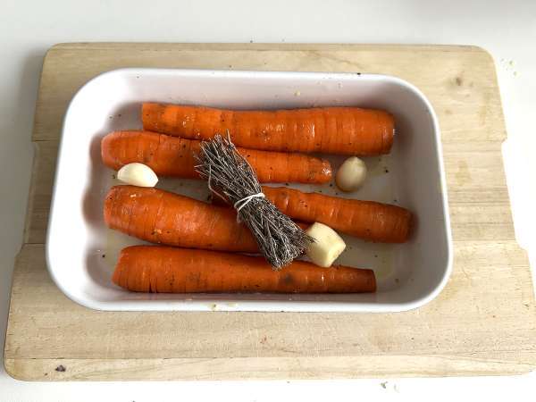 Korenje v omaki iz medu in klementine - Priprava korak 3