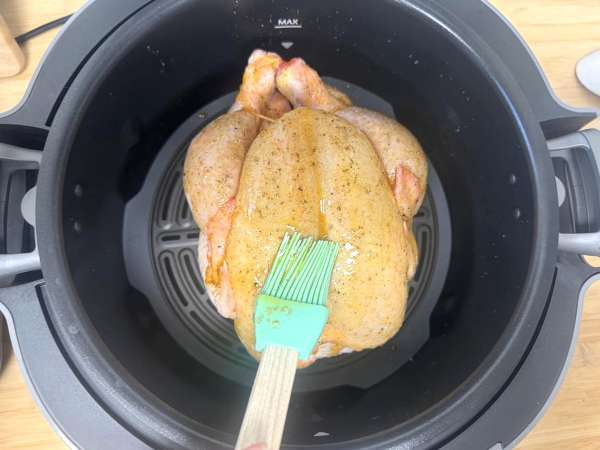 Pečite piščanca z napravo Moulinex Multicook&Fry, da bo rezultat hrustljav in žvečljiv! - Priprava korak 2