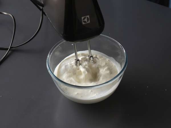 Sladica iz čokolade in kokosa, ki se hkrati topi in hrustljava! - Priprava korak 3