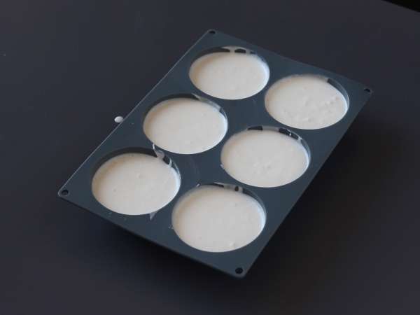 Sladica iz čokolade in kokosa, ki se hkrati topi in hrustljava! - Priprava korak 6