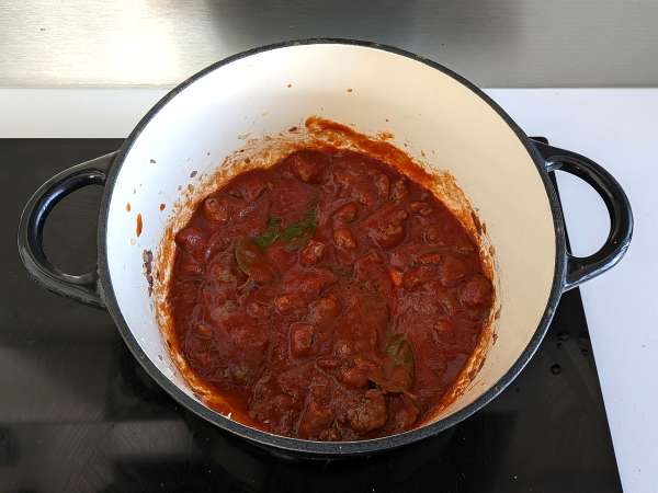 Klobasna omaka: okusna in enostavna za pripravo - Priprava korak 6