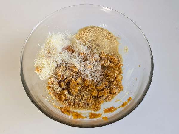 Bučne mesne kroglice v zračnem cvrtniku - Priprava korak 3