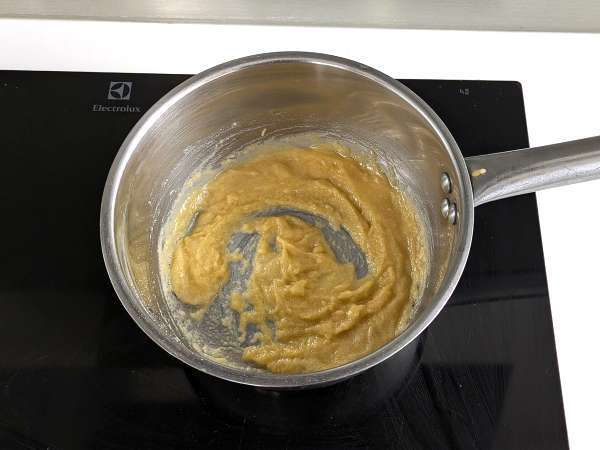 Cannelloni gobe in klobase: bogata in okusna prva jed - Priprava korak 1