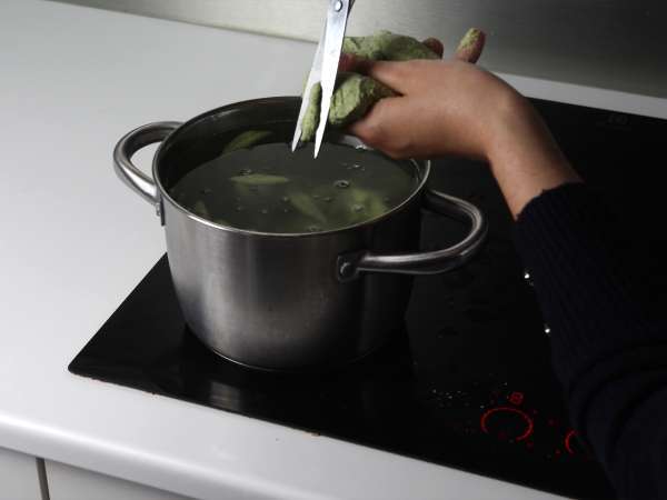 Izjemno enostavne testenine z brokolijem, ki otroke navdušijo nad zelenjavo - Priprava korak 6