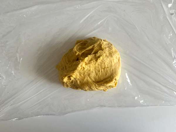 Sveže testenine iz maslenih orehov s samo 2 sestavinama - Priprava korak 5