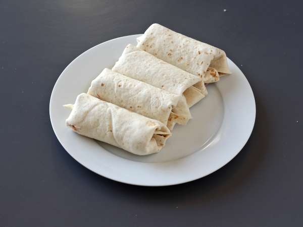 Kaj storiti s tortiljami Gurmanska jed za delitev z okusom pice! - Priprava korak 6