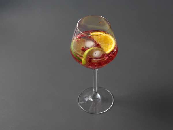 Sangrija iz penečega vina: osvežilna zvezda počitnic - Priprava korak 4