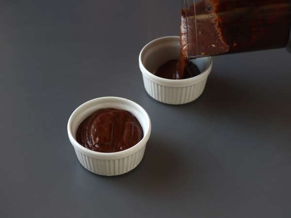 Čokoladna sladica s samo 2 sestavinama! - Priprava korak 5