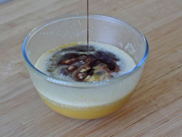 Čokoladni in orehov brownie v zračnem cvrtniku - Priprava korak 4