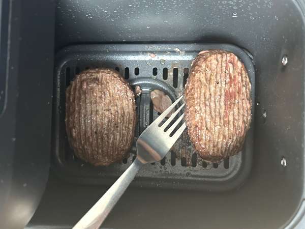 Kako pripravite mleti zrezek v aparatu za cvrtje na zraku? - Priprava korak 2