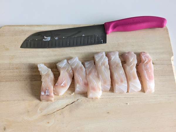 Ribji prsti v zračnem cvrtniku: hrustljavi, lahki in enostavni za pripravo! - Priprava korak 2