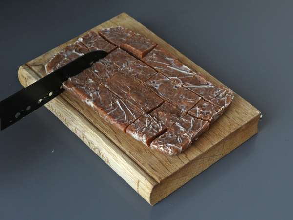 Datljeva sladica, majhen kvadratek, poln energije in okusa! - Priprava korak 5