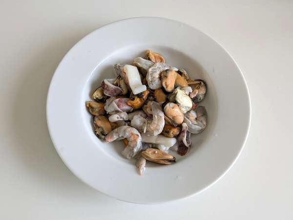 Zamrznjena rižota z morskimi sadeži: idealna rešitev za hitro in okusno - Priprava korak 2