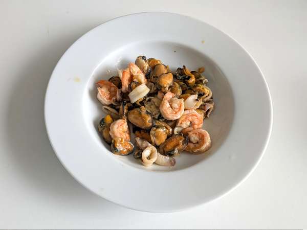 Zamrznjena rižota z morskimi sadeži: idealna rešitev za hitro in okusno - Priprava korak 4