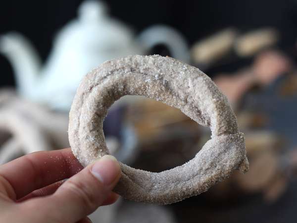 Krofi z rdečim vinom: babičin recept, ki bi ga moral poznati vsak! - Priprava korak 9