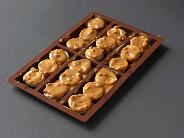 Mini ploščice z banano, arašidovim maslom in čokolado, izjemno okusne in brez dodanega sladkorja - Priprava korak 3