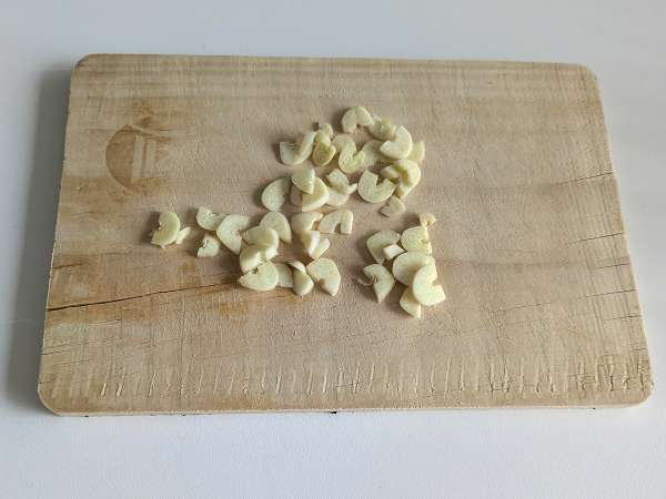 Špageti aglio, olio in peperoncino: jed italijanske tradicije v zadnjem trenutku - Priprava korak 3