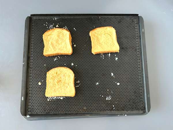 Torrijas v zračnem cvrtniku s kruhom brioche, tradicija brez zapletov - Priprava korak 5