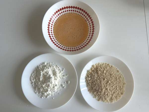 Piščanec s prepečencem v Air Fryerju: enostavno in pripravljeno v 20 minutah - Priprava korak 2