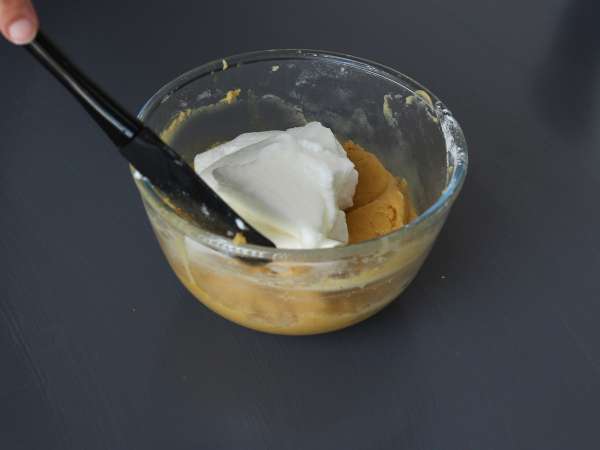 Borovničevi mafini, mini različica pirenejske pite! - Priprava korak 4