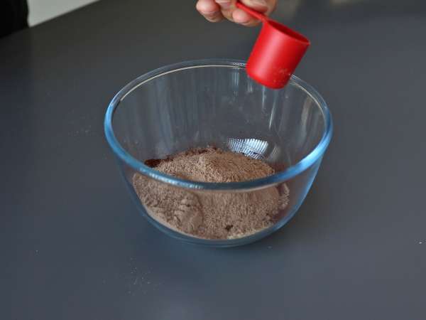 Beljakovinski brownie s sirotko, naravno brez glutena - Priprava korak 1