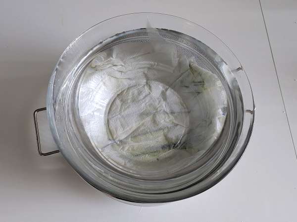 Parmigiana iz bučk v zračnem cvrtniku: hitra, lahka in hrustljava - Priprava korak 3