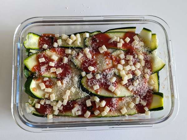 Parmigiana iz bučk v zračnem cvrtniku: hitra, lahka in hrustljava - Priprava korak 7