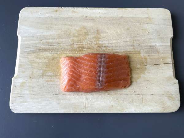 Losos v pistacijini skorjici - Priprava korak 1