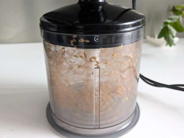 Kako pripraviti laneno jajce: popoln veganski nadomestek v kuhinji - Priprava korak 1