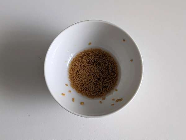 Kako pripraviti laneno jajce: popoln veganski nadomestek v kuhinji - Priprava korak 3