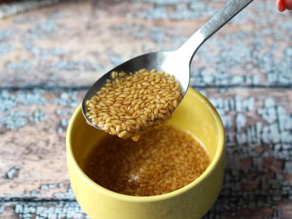 Kako pripraviti laneno jajce: popoln veganski nadomestek v kuhinji - Priprava korak 4