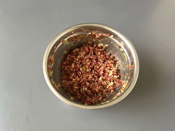 Tartar de fuet: ekspresna različica klasičnega tatarskega biftka - Priprava korak 4