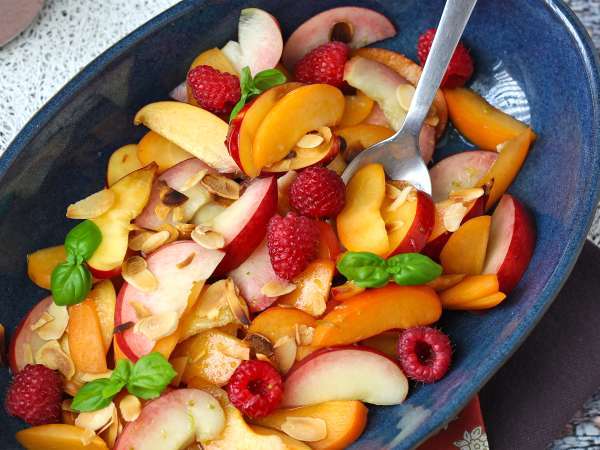 Sadna solata: breskev, marelica, malina in drugo! - Priprava korak 6