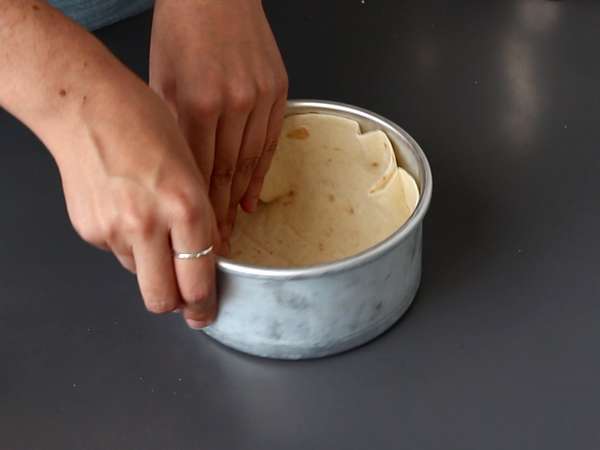 Kviš brez peciva s tortiljo? To je mogoče! Lahkoten recept - Priprava korak 2