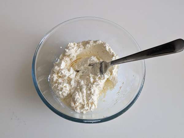 Tortelloni di bresaola, polnjeni z rukolo in sirom rikota: okusni in pripravljeni v 10 minutah! - Priprava korak 1