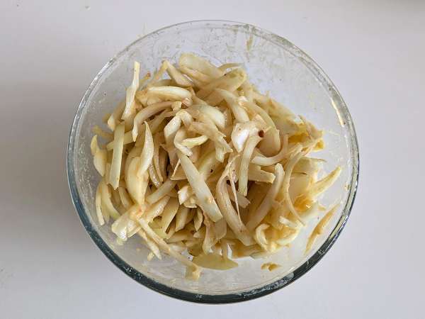 Senegalski piščanec yassa: enostaven in okusen tradicionalni recept - Priprava korak 4